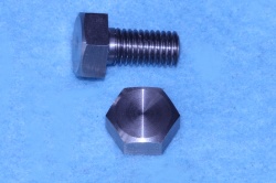 01) 1/4 BSF Bolt x 1/2'' Stainless Steel HB14012