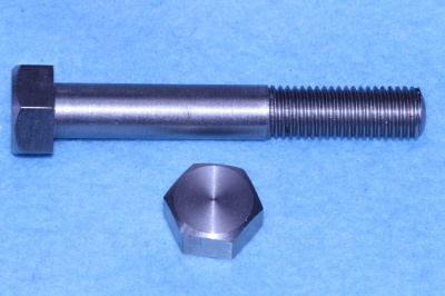 08) 3/8 BSF x 2-1/2'' Stainless Bolt HB38212