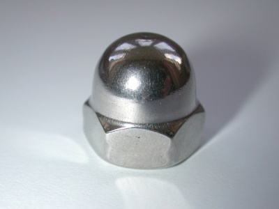 06) 1/4 Stainless 26 tpi Cycle Domed Nut NCD14026 Q06
