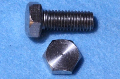 02) M8 20mm Bolt Stainless HM0820 - N09