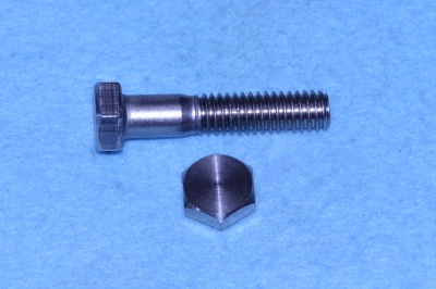 14-6118 Triumph UNC Stainless Bolt HUC516112 - V4-28