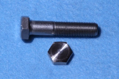 S684 21-0684 Triumph Stainless UNF  Bolt V4-27