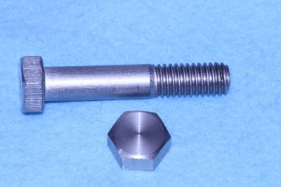 06) 3/8 Stainless Steel x 2'' Hex Bolt Whitworth HW38200