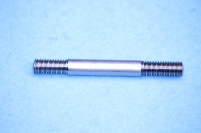 09) 1/4'' x 2-1/4'' BSF Stud Stainless Steel 26 tpi  - STBB140214