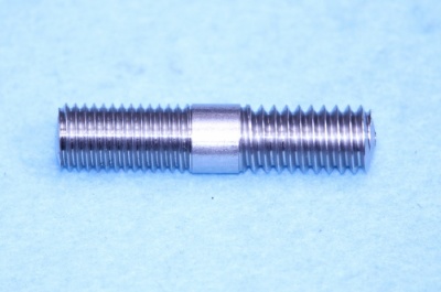 02) 5/16'' x 1-3/8'' Unf/Unc Stainless Steel Stud - STCF5160138