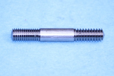 05) 1/4'' x 1-5/8'' Stud Whitworth/Cycle  Stainless Steel - STWC140158