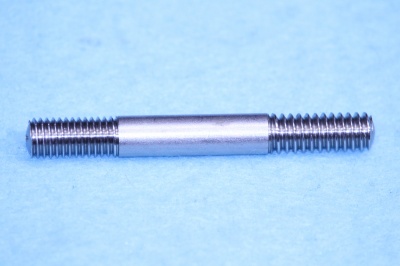 E2973 70-2973 Triumph Stainless BSA Stud STWC140200 W1-54