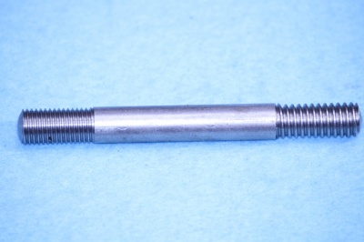 E698 70-0698 triumph Stainless BSA Stud STWC5160300 W1-65