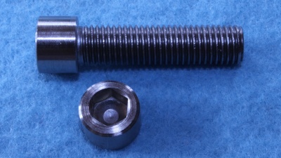 14-1021 Triumph UNF Stainless Screw SUF516114 - W3-14