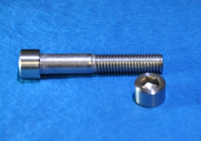 09) M12 70mm Socket Head Cap Screw SM1270 - M66