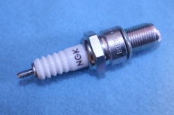 Laverda Spark Plug B9ES 73201025 - A46