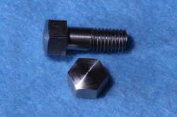 02) 1/4 BSF Stainless Steel Bolt Domed x 5/8'' 26tpi 0.375'' A/F HB14058DS