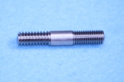 03) 1/4'' x 1-3/8'' Unf/Unc Stainless Steel Stud - STCF140138