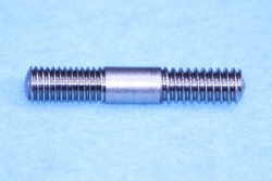03) 1/4'' x 1-3/8'' Stud Whitworth/Cycle Stainless Steel - STWC140138