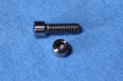 14-7004 Triumph UNC Stainless Screw SUC14034 - W2-17