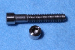 05) 1/4'' Whiworth X 1-1/2'' Stainless Socket Cap Screw SW14112